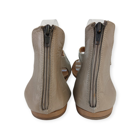 Bueno SZ EU41/US10 Tia Hand Crafted Leather Sandal Light Brown - Picture 3 of 8